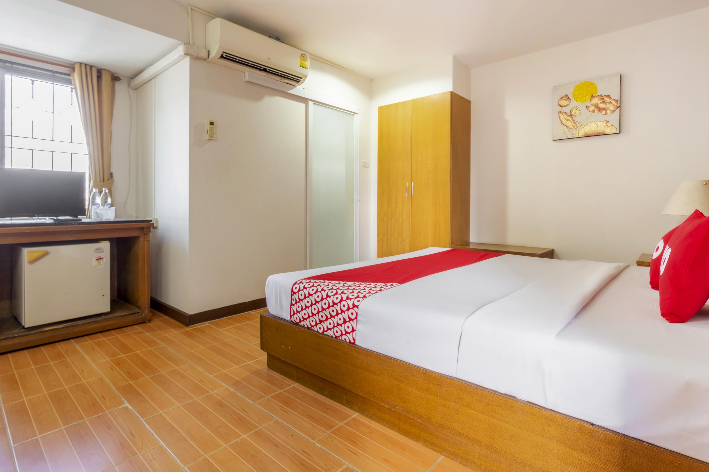 Super Oyo 1096 Winner Inn Hotel Chiang Mai Luaran gambar